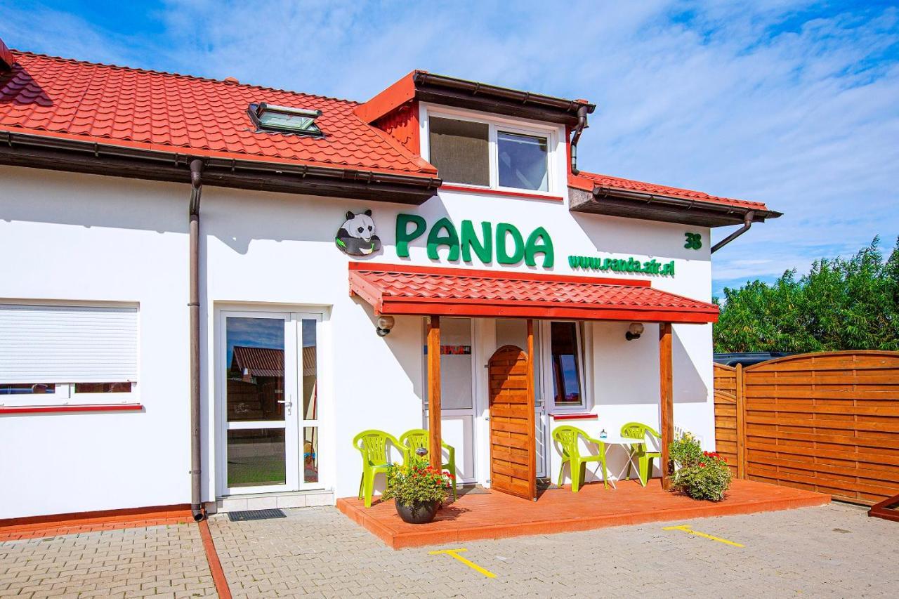 Pokoje Goscinne Panda Karwia Exterior foto