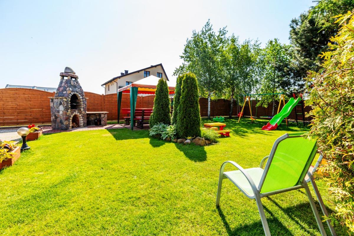 Pokoje Goscinne Panda Karwia Exterior foto