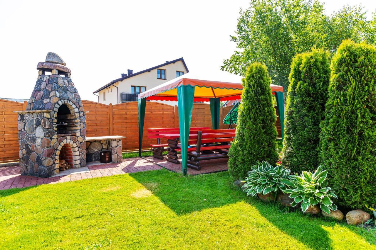 Pokoje Goscinne Panda Karwia Exterior foto